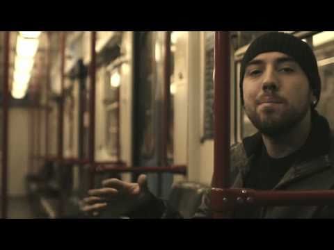 SIMON P feat. COEZ  "Piangi" (Official Video)