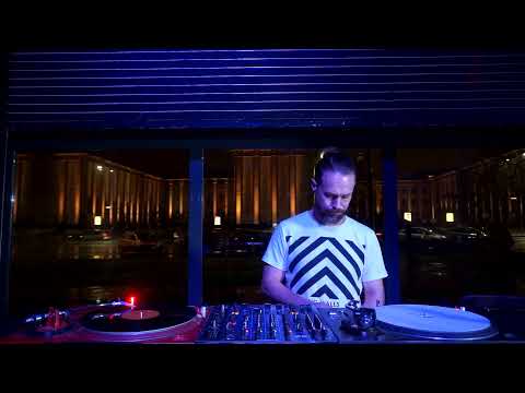 The Blue Oyster: ubiki / 22.12 / 18 - 19