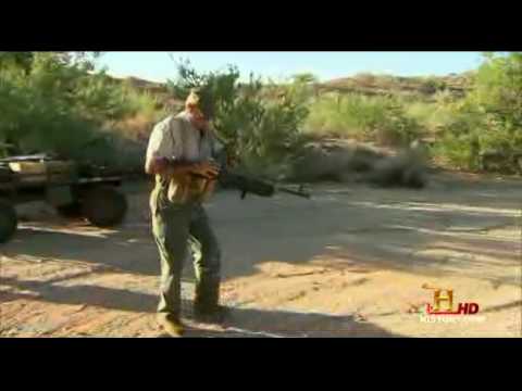 English BREN gun  Vs american B.A.R