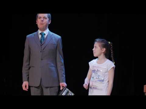 Malcolm Russell - magician video.