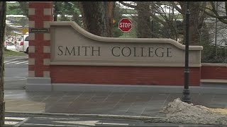 Smith College students, alumnae fighting to save equestrian team Smith College students, alumnae fighting to save equestrian team