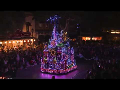[NEW 2022] FINALE FLOAT Main Street Electrical Parade 50th Anniversary Disneyland