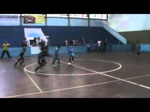 Maxlând na final sub 12