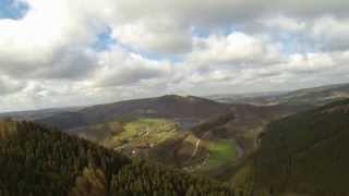 preview picture of video 'Paraglide Coo 2013-04-19'
