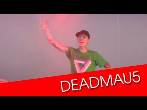 Deadmau5 at Showcase Paris