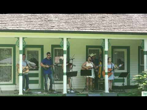 Gaining Ground doing Fox On The Run at the Bill Monroe Home Place