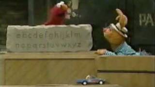 Sesame Street - Elmo sings ABC-DEF-GHI (1989)