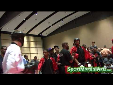 Steve Lennon vs. Troy Sexton - Middleweight Fighting - Amerikick Internationals 2011