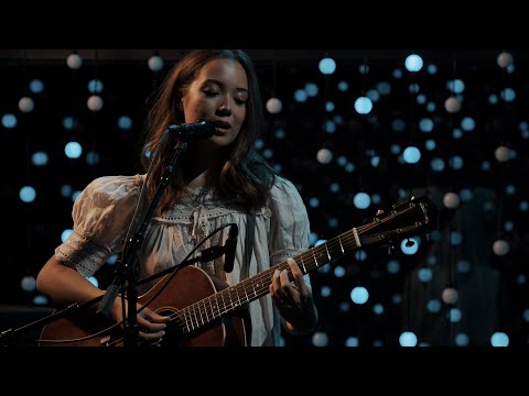 Laufey - Let You Break My Heart Again (Live on KEXP)