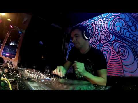 Episode 42: DJ MAD @ WALDFRIEDEN HALLOWEEN 2018 (Germany)