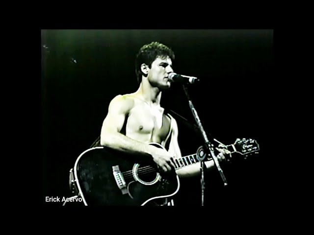 Mamonas Assassinas - Uma arlinda mulher Ao Vivo Metropolitan 10/02/1996