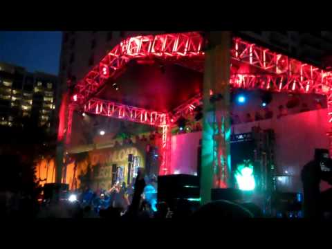 DJ Chuckie live at Beatport's Beach Party WMC 2010