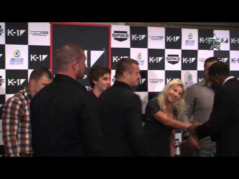 K1 WGP 2012 Final 16 - Cro Cop and Randy Blake "crossed the swords" before tomorrow´s big fight!