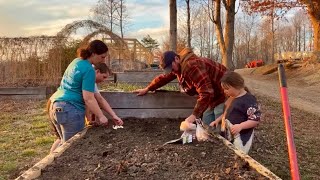 Just Living || A Year of Work, Family, and Food || December 2025