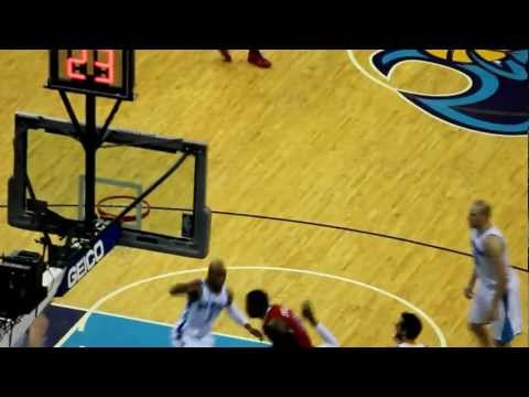 Jason Smith Blocks DeAndre Jordan Dunk but not Nick Young.wmv