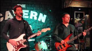 The Seasongs - Los hombres tristes (Live at The Cavern Pub, Liverpool)