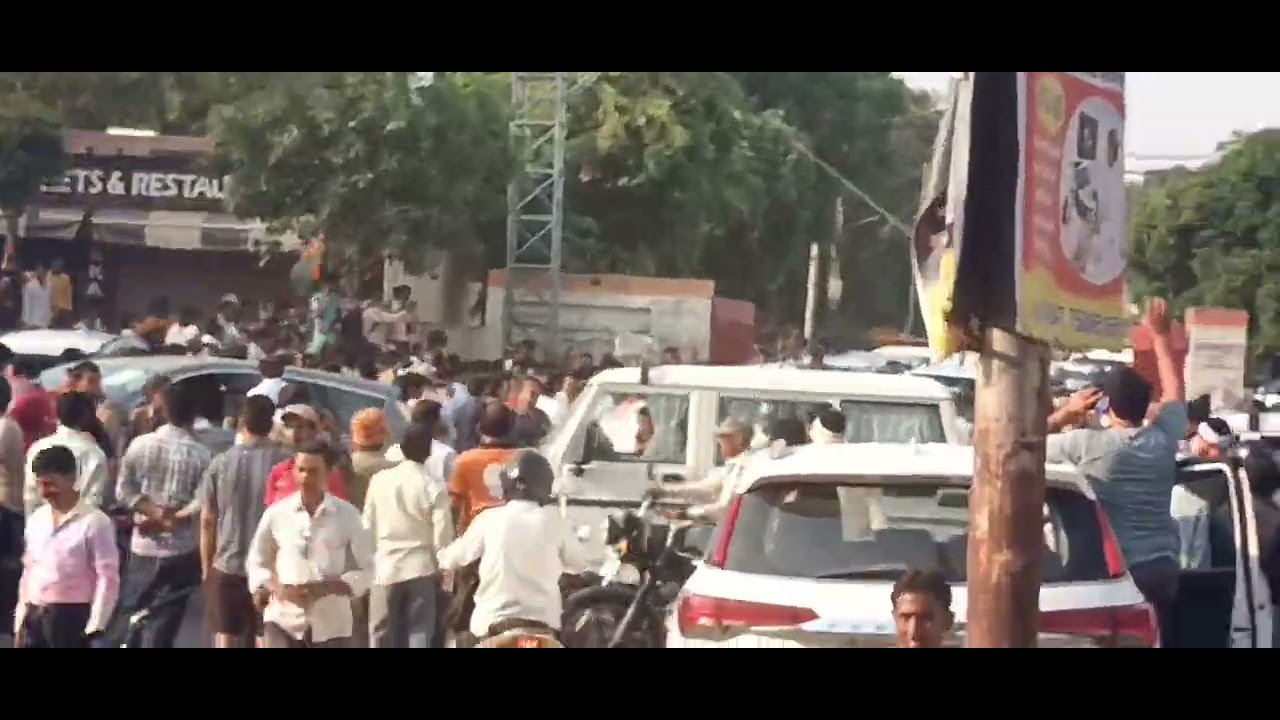 #Aligarh ke mahapor partiyasi #Prashant singhal # ji Vijay hokar /aate hue matdan kendra se#/_