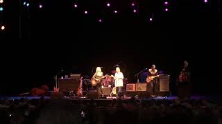 Passionate Kisses - Lucinda Williams and Mary Chapin Carpenter at Wolftrap, 8/12/17