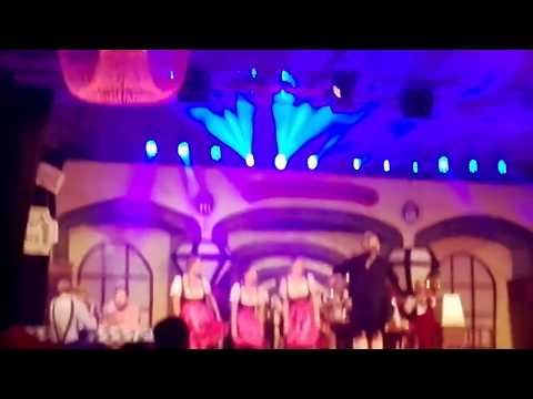 SEN-feesten Neede 2017 - Playbackshow - Pleariezers