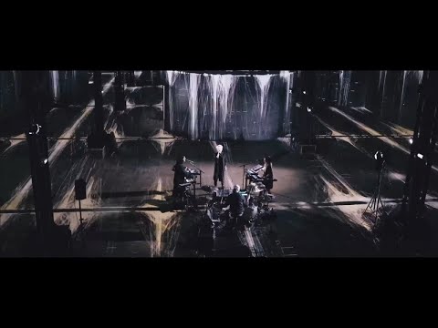 Jeanne Added - Both Sides (Live @ L'Atelier des Lumières)