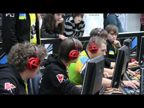 Na`Vi playing againist coL on de_train at Intel Extreme Masters World Championship