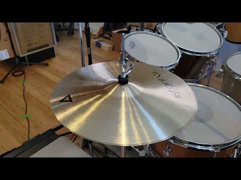 (SOLD) Cymbals - Istanbul Agop 15" Xist Hi Hats (Natural)