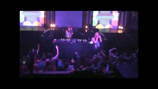 SEANY B performing live &quot;Me likey&quot; @ The Family, Brisbane