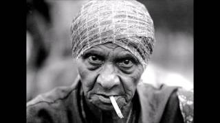 Crazy Alice Prank Call Rampage (Angry Old Lady Called)