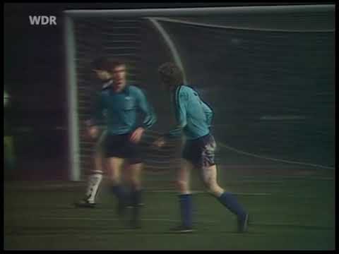 06/04/1977 European Cup Semi Final 1st leg DINAMO KIEV v BORUSSIA MONCHENGLADBACH