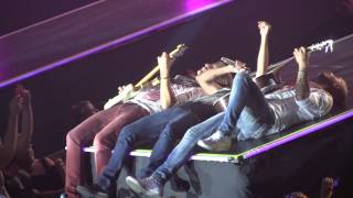 mani inutili finale - modà concerto 2013