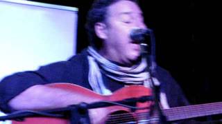 Carlos Goñi de REVOLVER "Quiero Aire" Presentación para Cadena100 (Madrid, 07/06/2011)