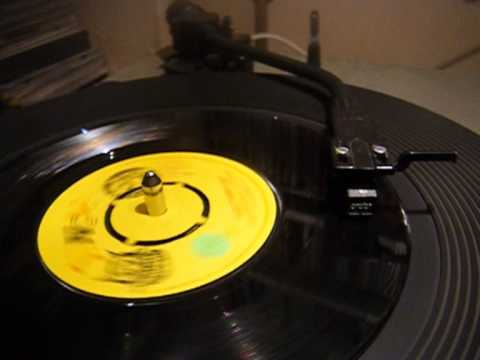 Mudies All Stars - Kick Them Face - Reggae - 45 rpm