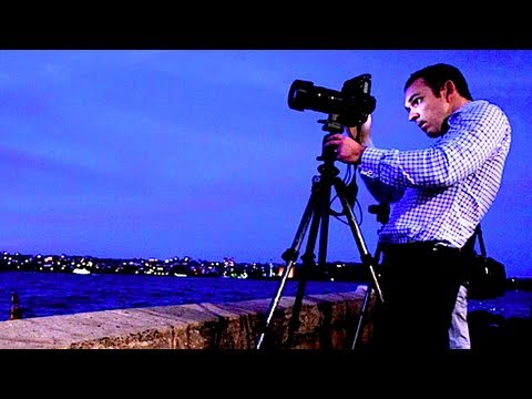 FREAK CAMERA!? - Ricoh GXR + A16 Zoom unit Review