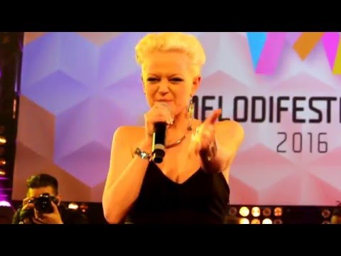 ESCKAZ in Stockholm: SaRaha - Kizunguzungu (at Melodifestivalen afterparty)