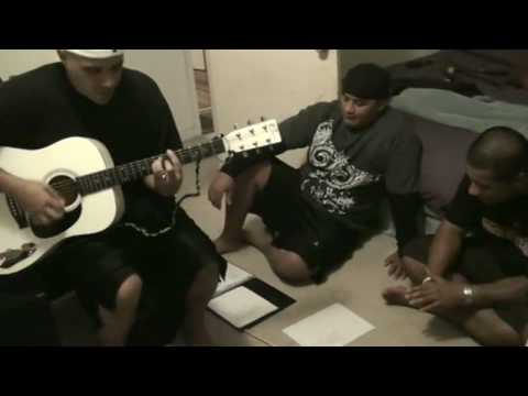 Fakateretere "Nonosina Hawaii- The Fellas"