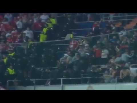 Sport News -   Bayern Munich fans clash with Spanish police. HD
