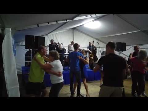 Ansambel SVETLIN - Čez hrib in dol (v živo)