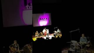 Lisa Simone Courbevoie let it all go janv.2017..can't do nothing about it