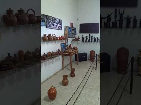 Em Canindé Ceará esse lugar é muito lindo demais e comenta aí e curtir compartilhar aí pessoal. kkkk