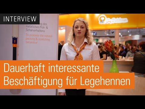 Beschäftigung und natürlicher Schnabelabrieb | PickPuck | EuroTier 2016