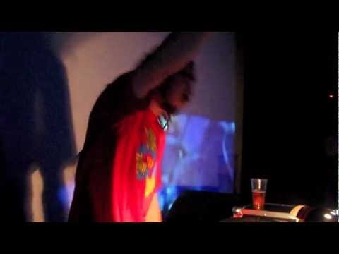 PhilipTBC_Roxy_DubFX_Support_112011.mov