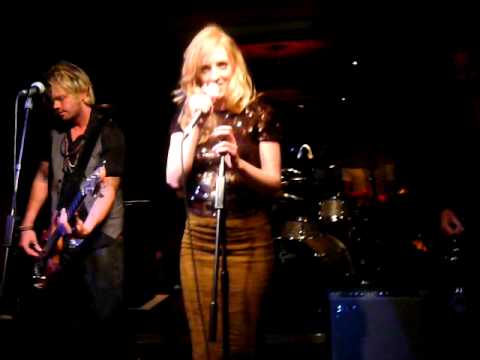 Lizzy Pattinson - Ready For My Close Up - at Ronnie Scotts - 3rd May 2011