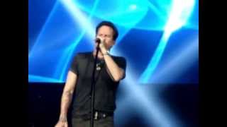 2013-04-17 Gary Allan at the Ryman #18 &quot;Every Storm&quot; w/ Hillary Lindsey