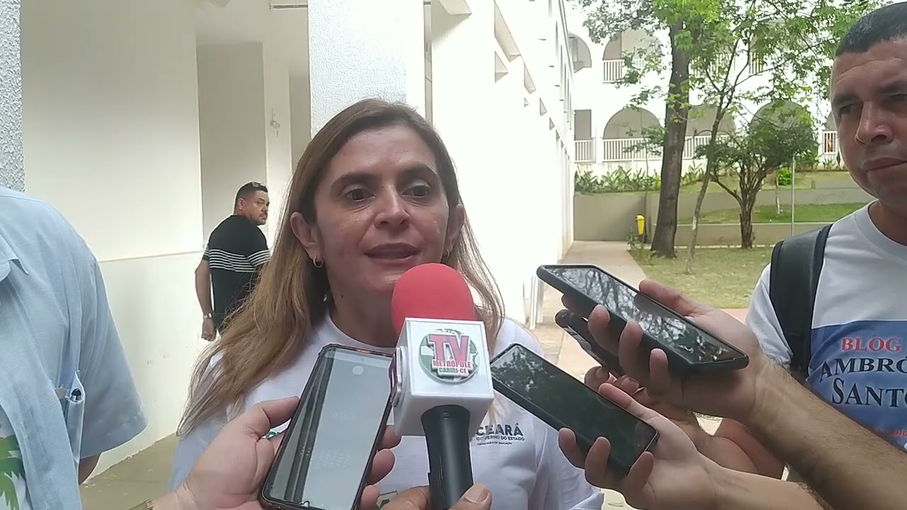 Seduc- CE, lança em crato, o Enem não tira férias; mais de 30 mil alunos participarão do projeto