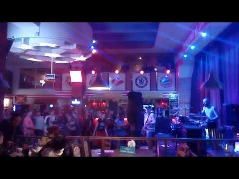 CovЁr - Wild Frontier (small part)