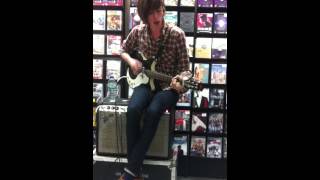 Aphorismic Wasteland Blues - Jordan Gatesmith of Howler (Live)