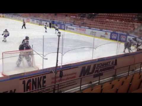 Luleå Hockey / MSSK - HV 71. HV gör mål i slutminuten