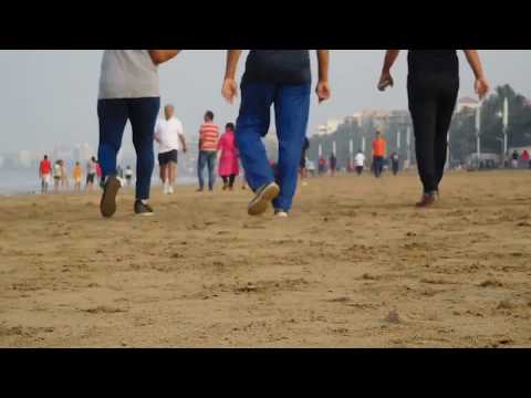 Juhu Beach (Time Lapse) on a Sunday