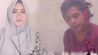Download lagu Antara Senyum Dan Perang Vocal Rhosul MahaD'jaya Dian Mustika karaoke smule mp3