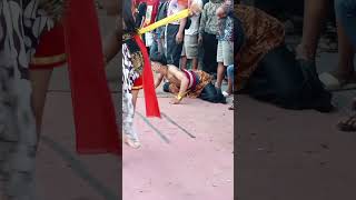 Download lagu Momen Dadi Tari Reog Ponorogo Part 3 * Live Bintang Tamu PAKEM OWAE 99 Selomiring Seboto Gladaksari mp3